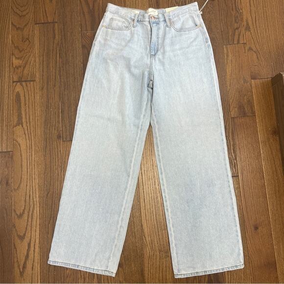 Universal Thread Women's High-Rise Wide Leg Jeans -  Light Wash 10/30 Regular - Picture 11 of 12